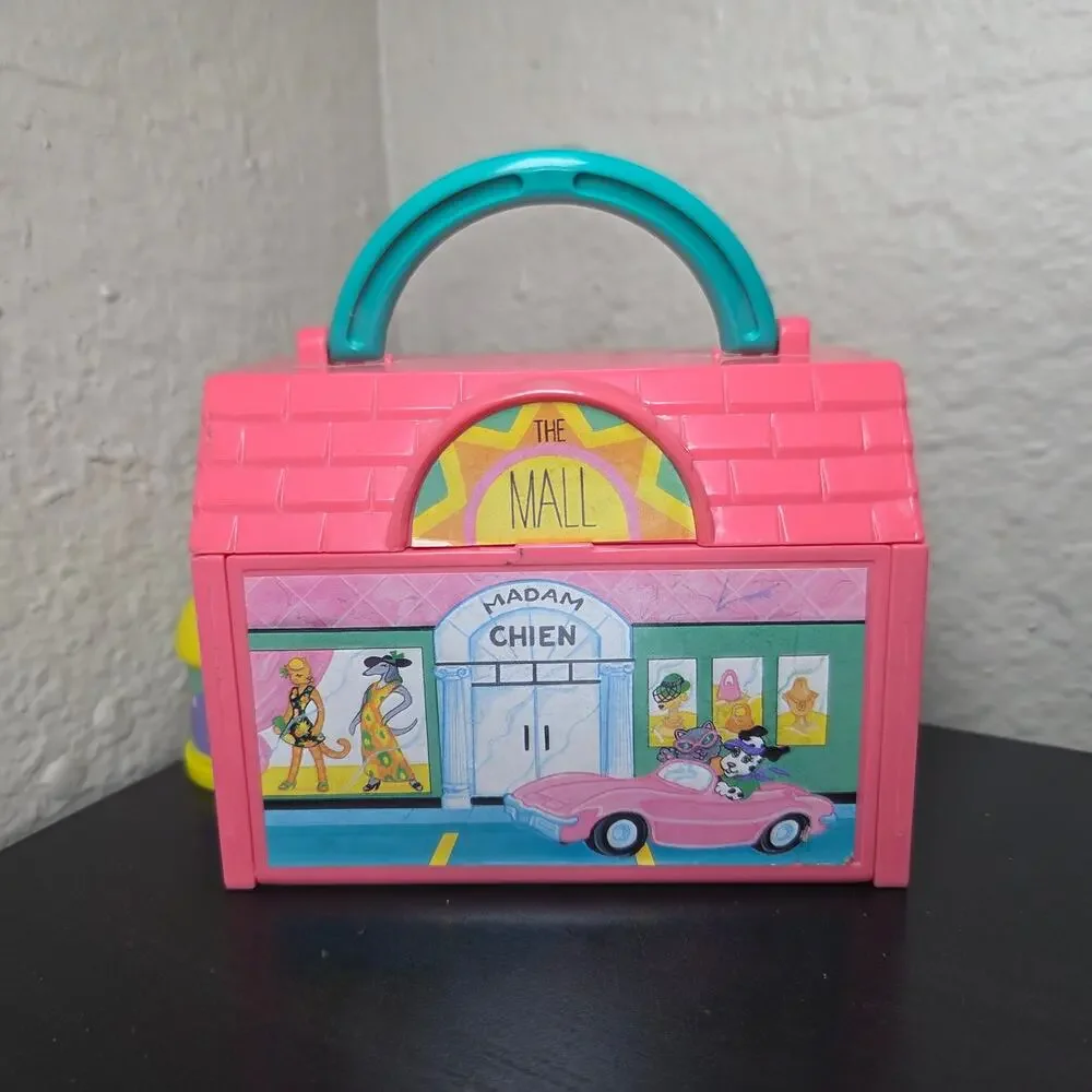 Vintage 1996 Galoob Pound Puppies The Mall Miniature Playset with 4 Figures
